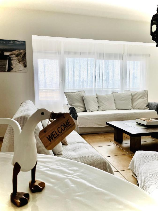 My Ocean !!! Breathtaking Location, Steps To The Ocean, Spacious Sea View, Fully Equipped And Well-furnished With Private Entrance And High-speed Fiber Optic Internet Appartamento *